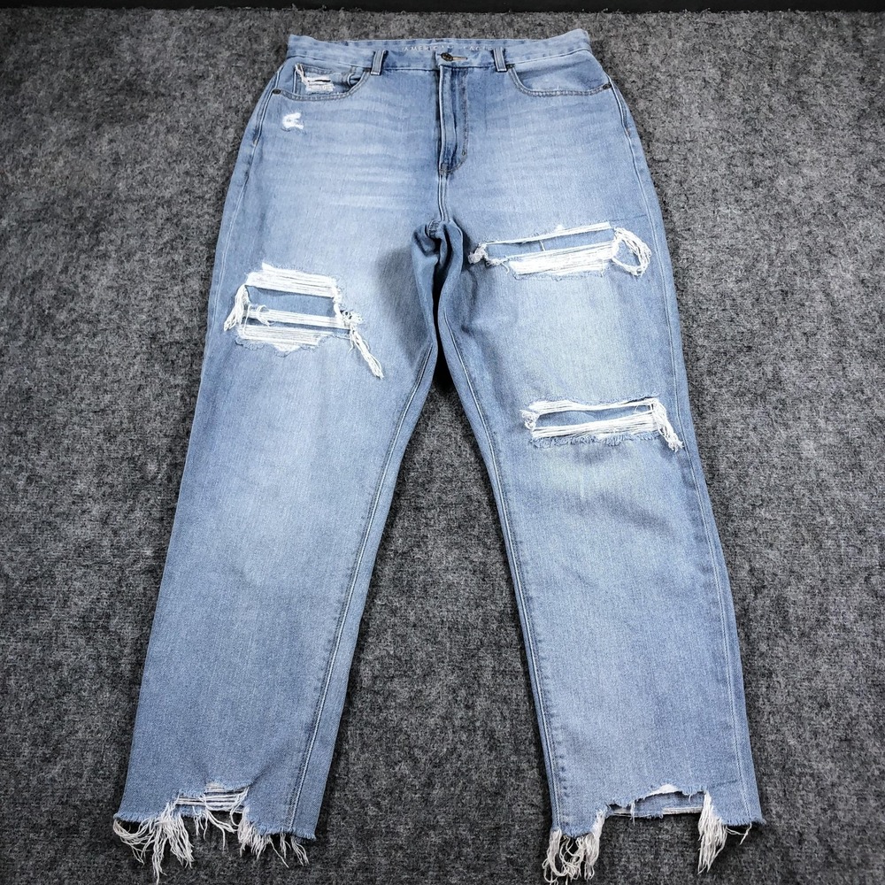 American Eagle Curvy Mom Jeans Womens 12 Light Wash High Rise Distressed Denim